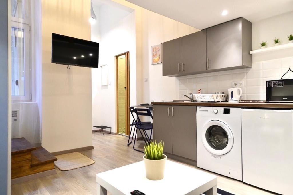 Apartament Cosy Flat In Kiraly Str, King Budapeszt Zewnętrze zdjęcie